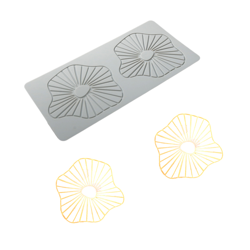 Silicone Lace Mat Pear or Rabb - Bunny Cake Mold のレビューと価格