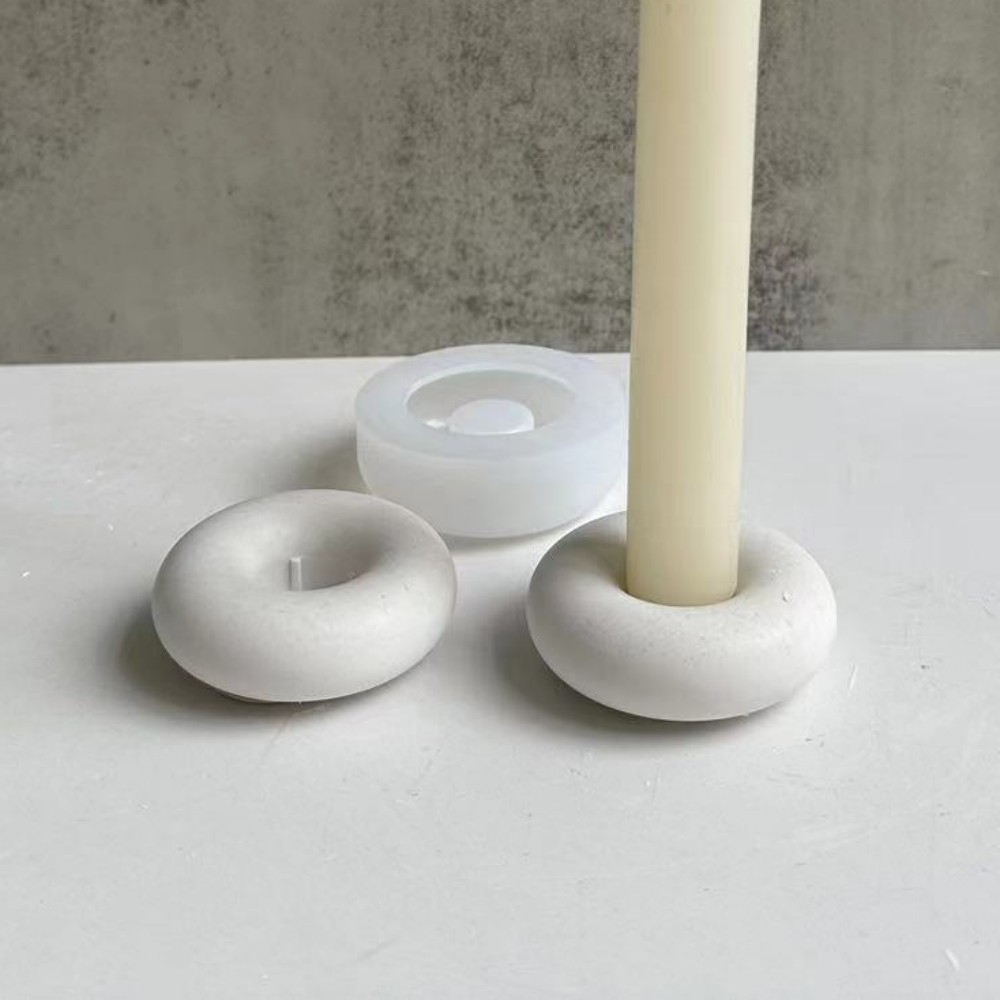 Circular Donut Candle Holder S - Donut Mold Silicone のレビューと価格